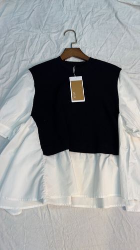 Knit vest & shirt layered top