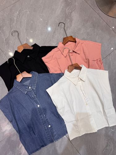 Short-sleeve shirt