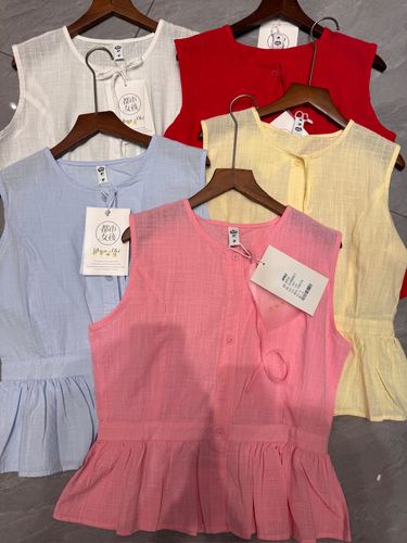 Ruffle sleeveless top