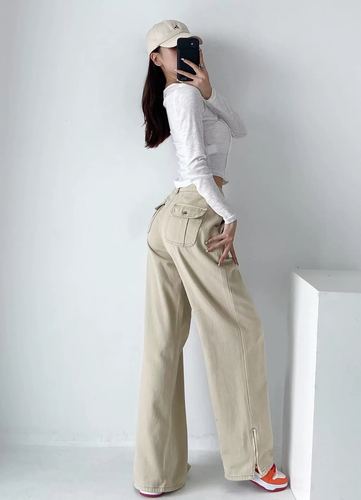Wide-leg trousers