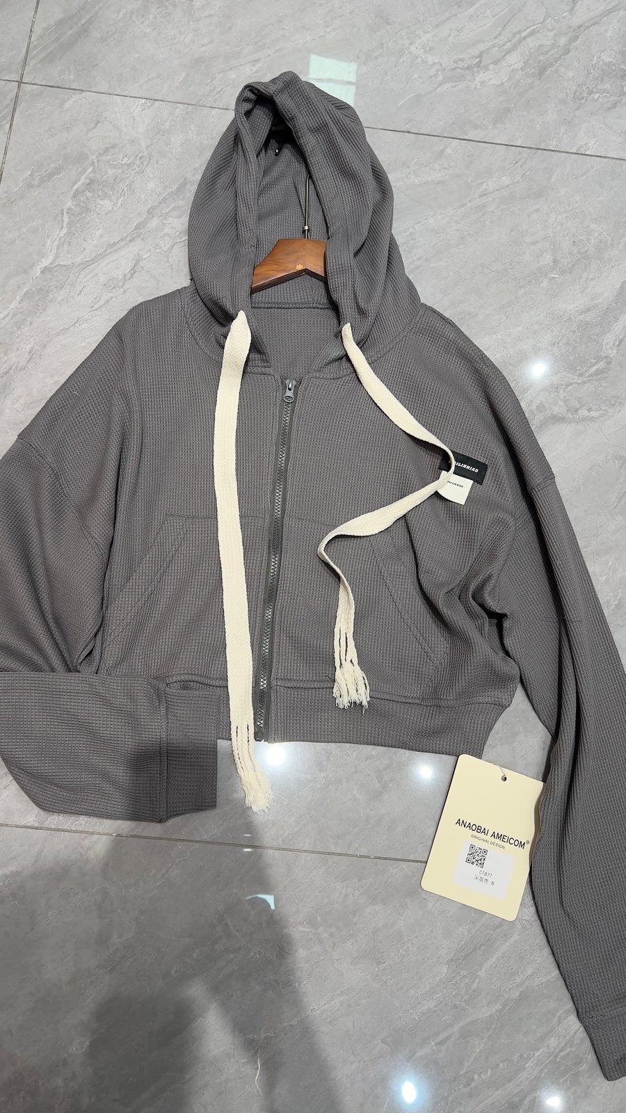 Cropped hooded zip jacket