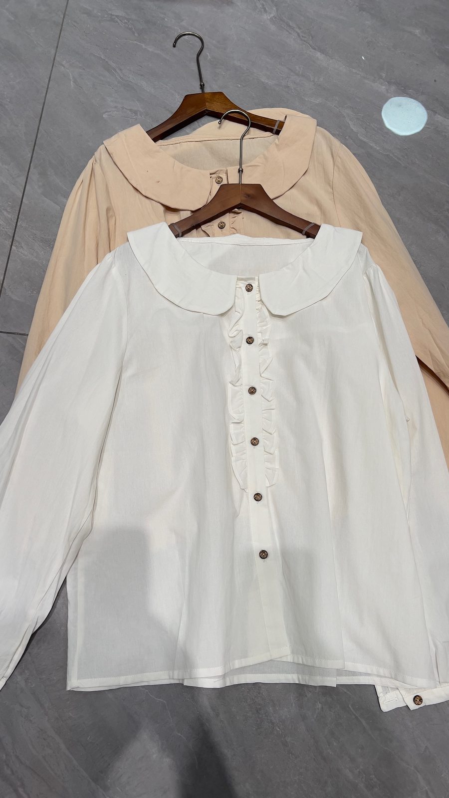 Peter Pan collar blouse