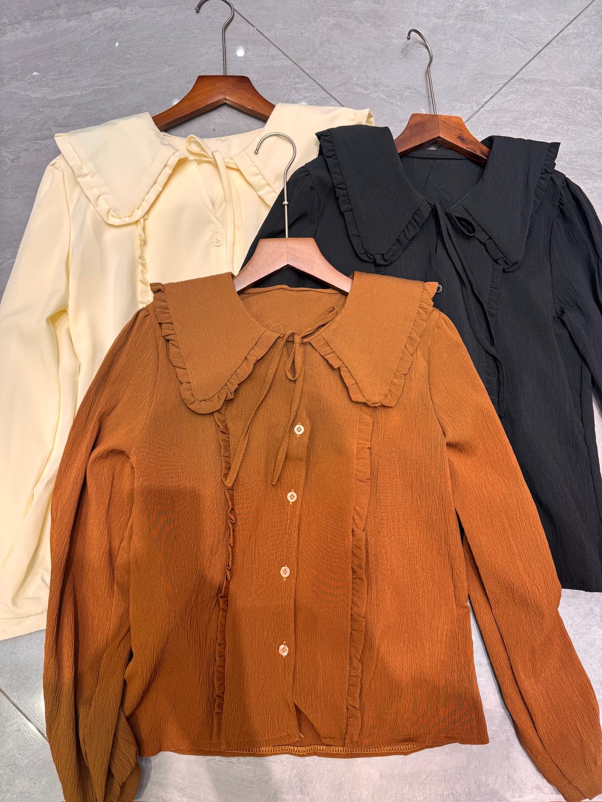 Bow-neck blouse