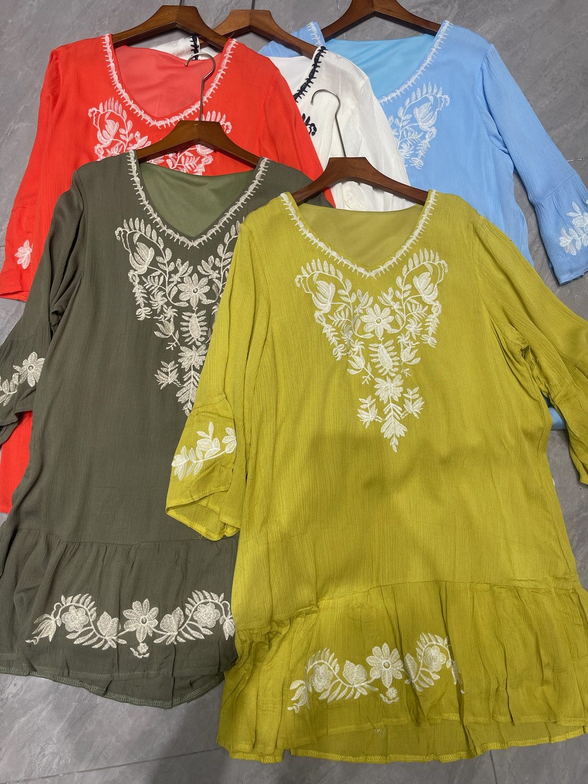 Embroidered V-neck tunic