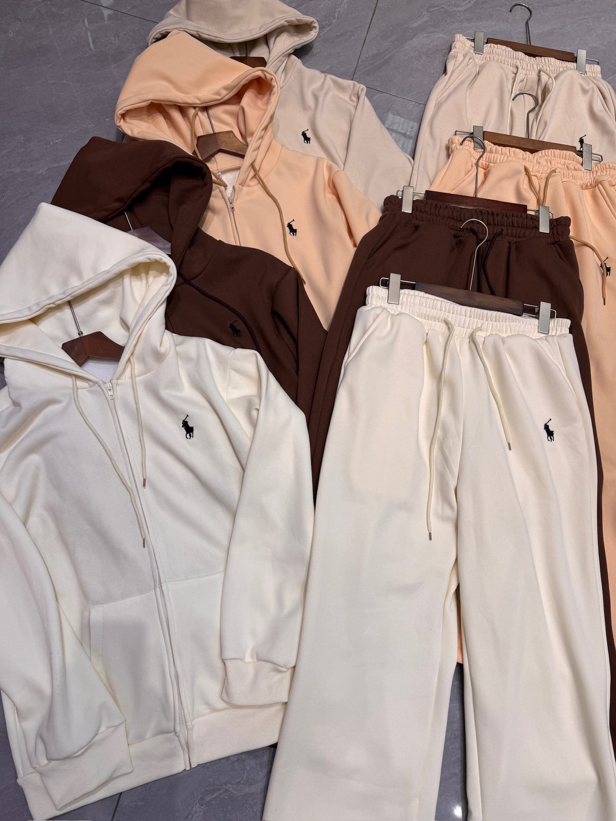 Fleece-lined hooded tracksuit